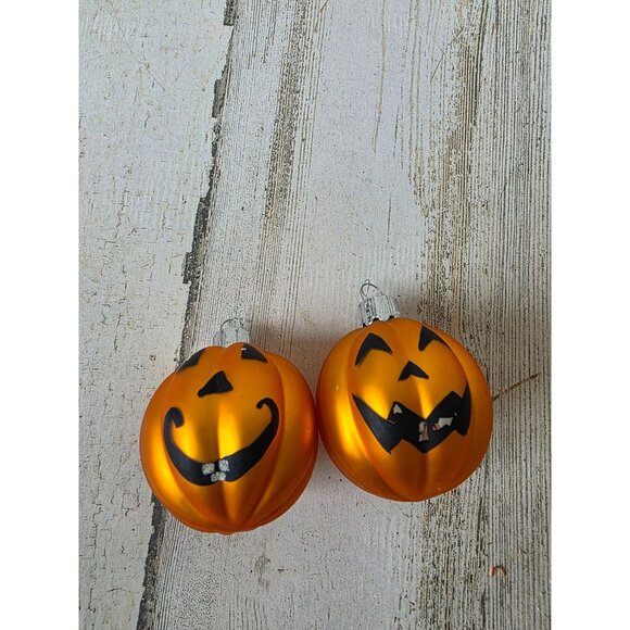 Glass pumpkin ornament Jack O'Lantern Halloween tree decor - Picture 1 of 11